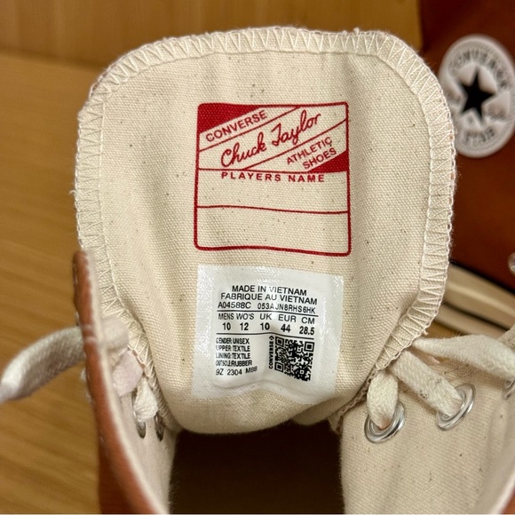 Converse Chuck Taylor 70 High Top Sneakers - Tan - Picture 8 of 9